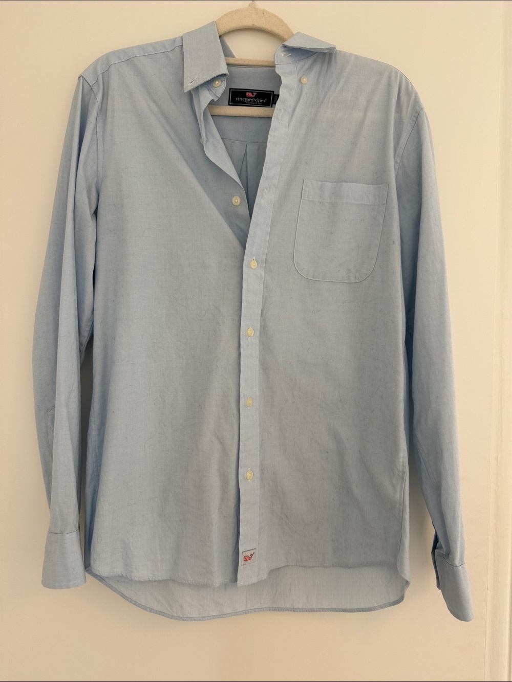 Vineyard Vines Men’s Light Blue Button-Down Shirt